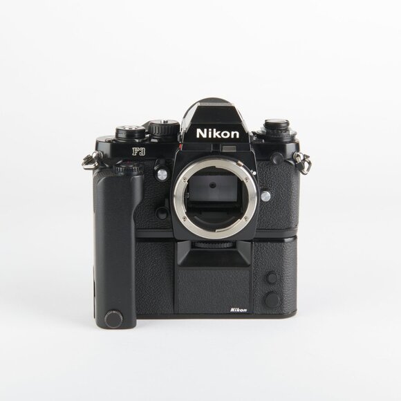 Nikon F3 HP 35mm PRO Film Camera Kit MD-4, Ai 50mm f 1.4, TC-201 NEAR MINT!!! - Picture 2 of 15